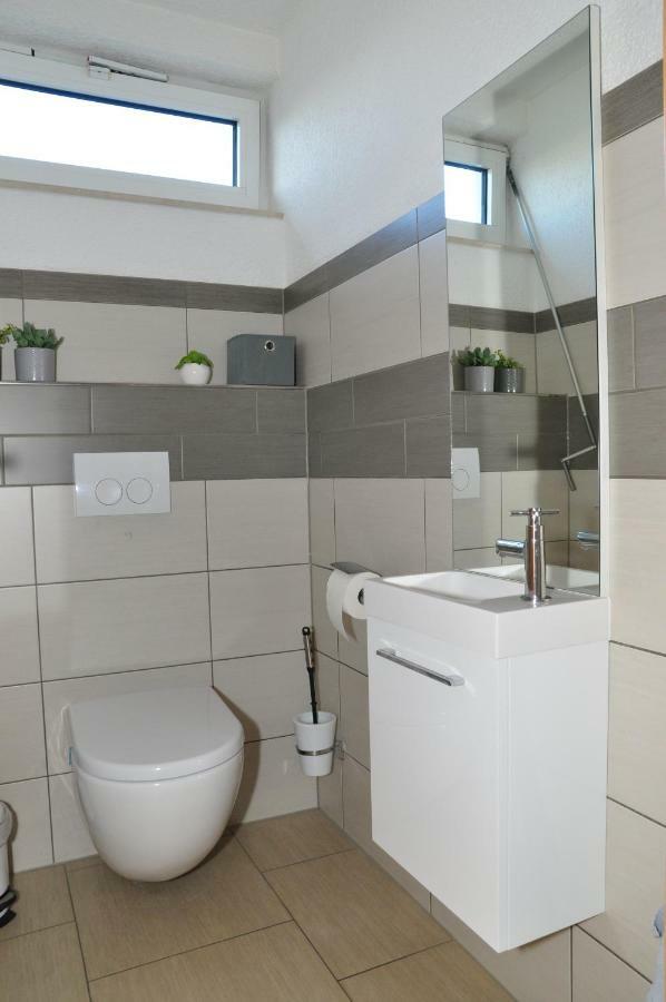 N37 -Modern Eingerichtete Zimmer In Ruhiger Lage Aldingen  Exteriér fotografie
